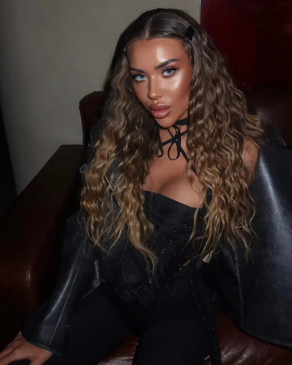 Ким эскорт в городе Москва