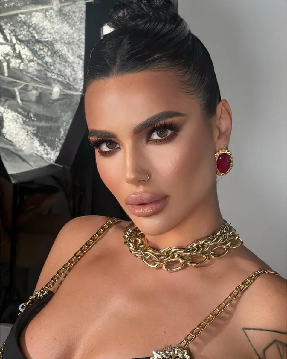 Виола эскорт в городе Москва